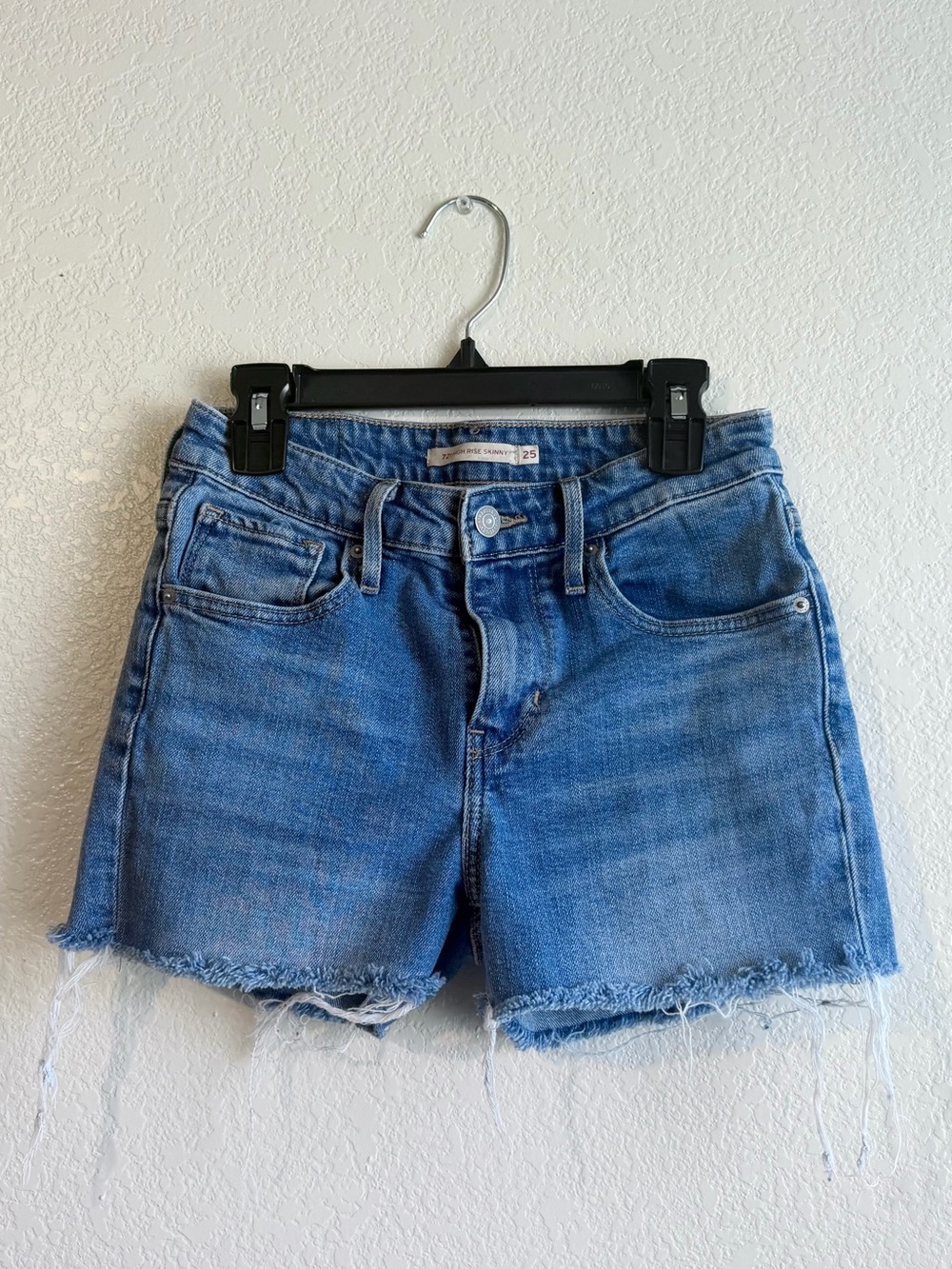 Levi’s high rise shorts